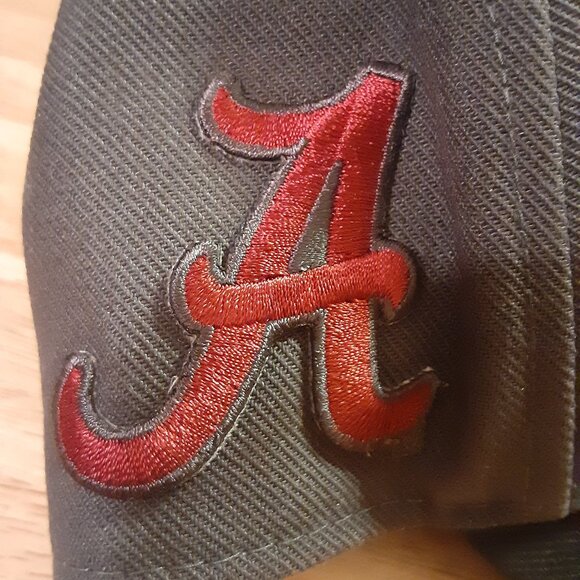 Alabama Crimson Tide Football National Championship Hat (2012 Season) - Picture 4 of 8